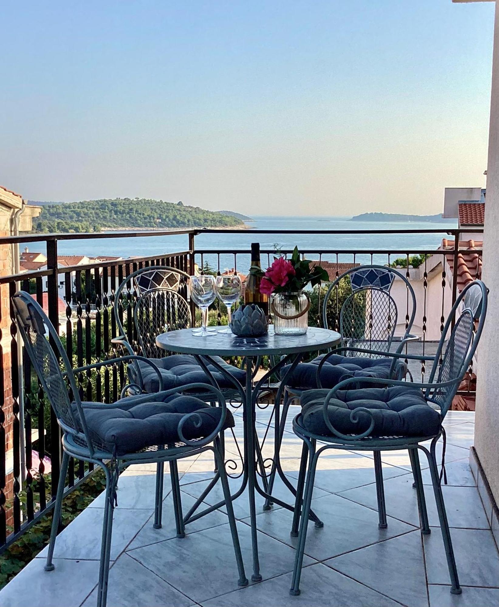 Apartmani Mate Rogoznica  Chambre photo